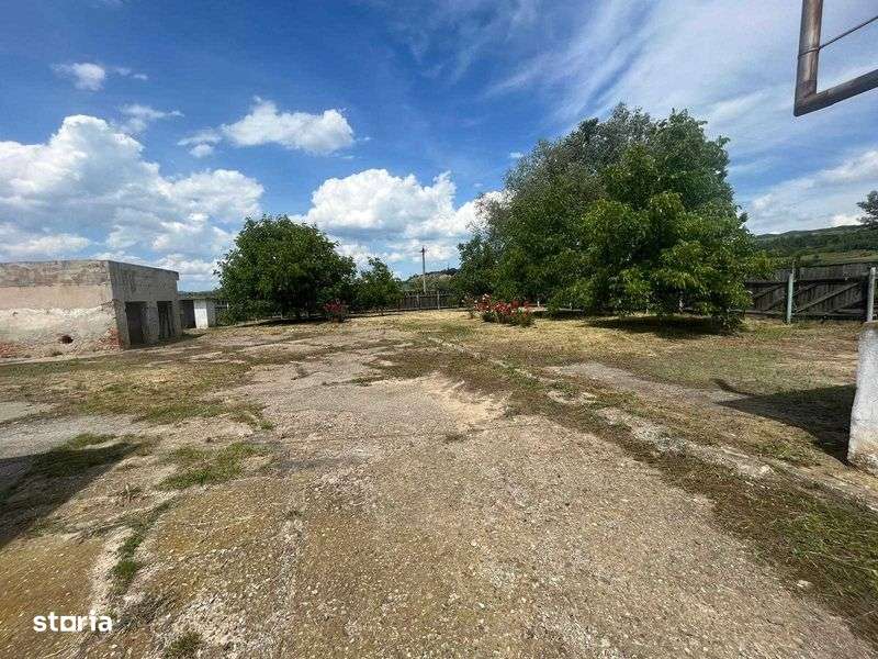 Proprietate 11000 mp zona industriala Onesti jud Bacau - Imagine principală: 4/8