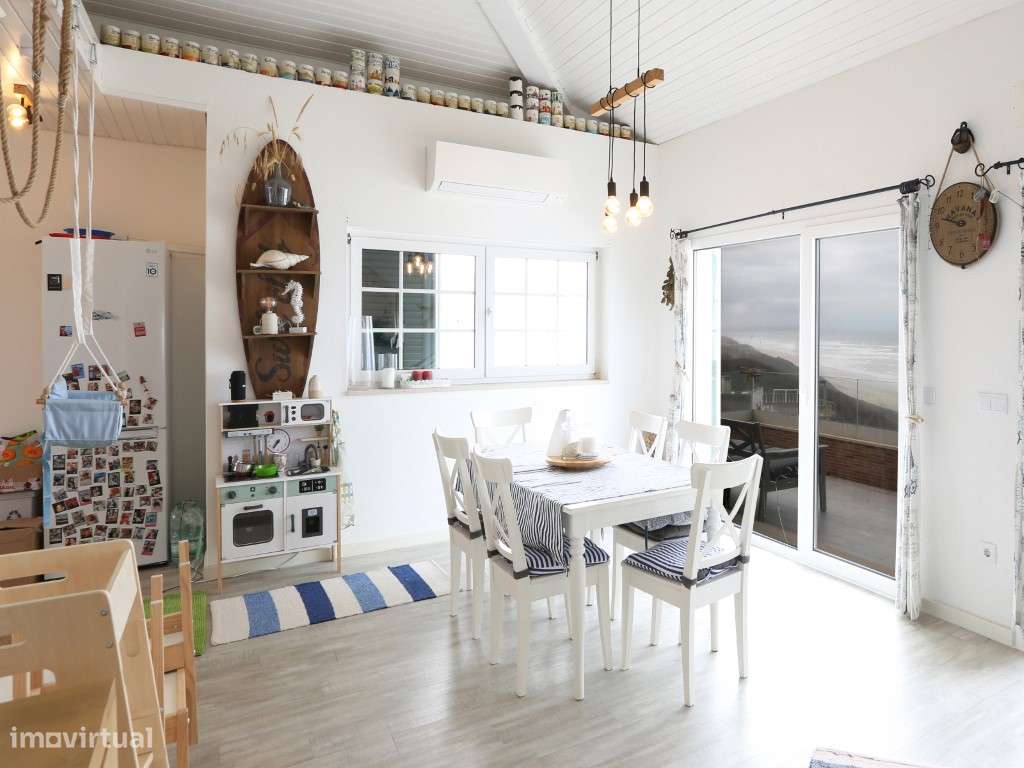 Moradia isolada V2+2 com vista mar na Praia da Légua - Grande imagem: 4/37