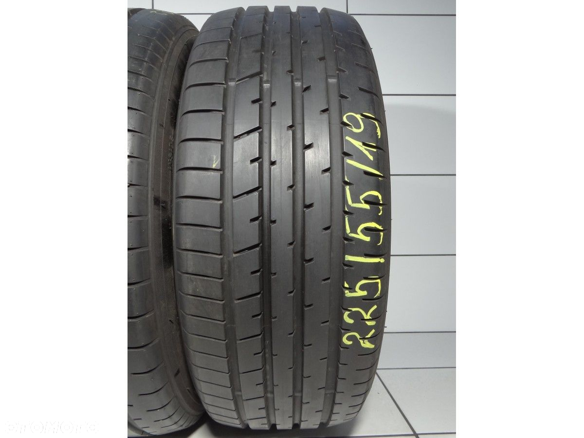 Opony letnie 225/55R19 99V Toyo - 2