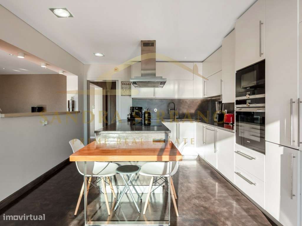 Magnifico apartamento T4 com 4 Suítes-20