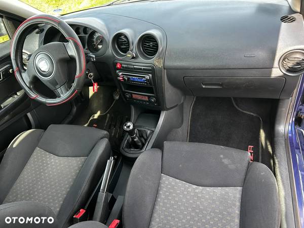 Seat Ibiza 1.4 16V 100 Sport - 11