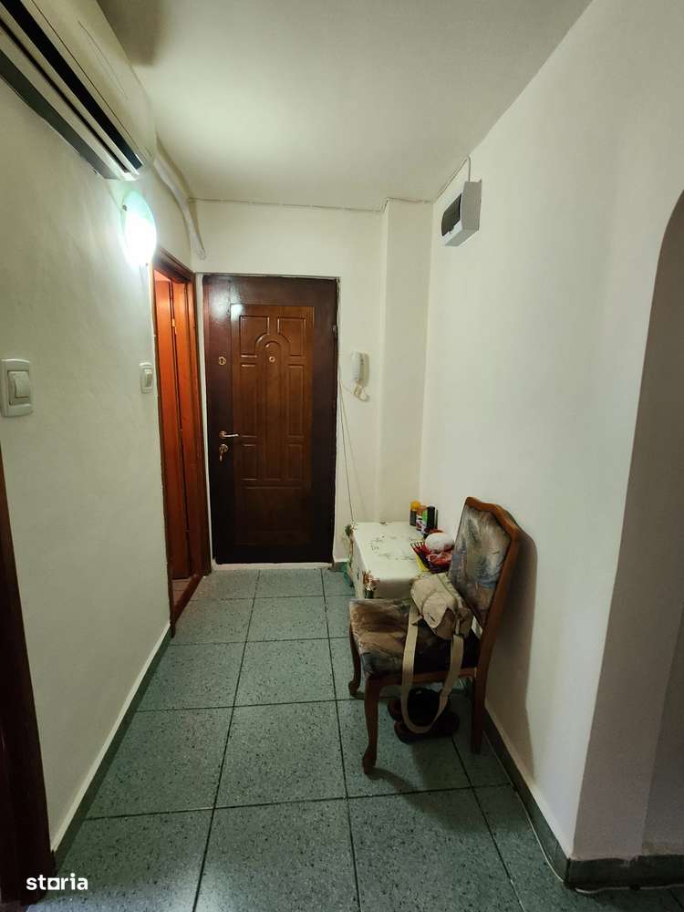 3 camere mobilat si utilat sau schimb cu 2 camere si diferenta - Imagine principală: 2/19