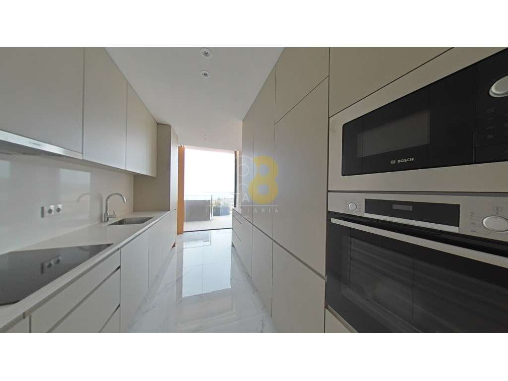 T3 c/varanda e vista mar em Vila Nova de Gaia-25