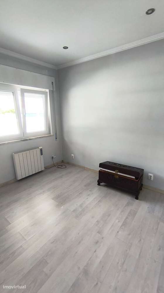 Apartamento T1 R/C cozinha Equipada-6