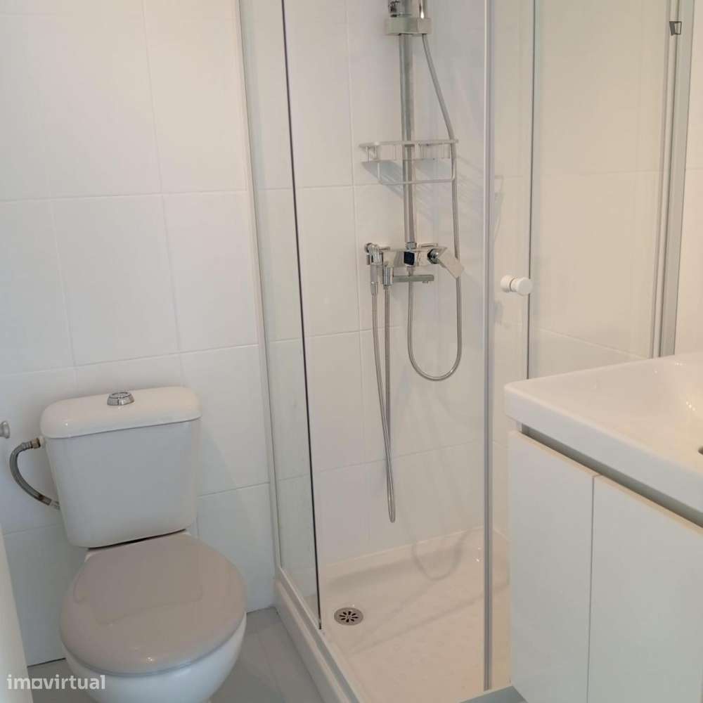 Quarto - localizado em Paranhos Porto - Grande imagem: 5/16