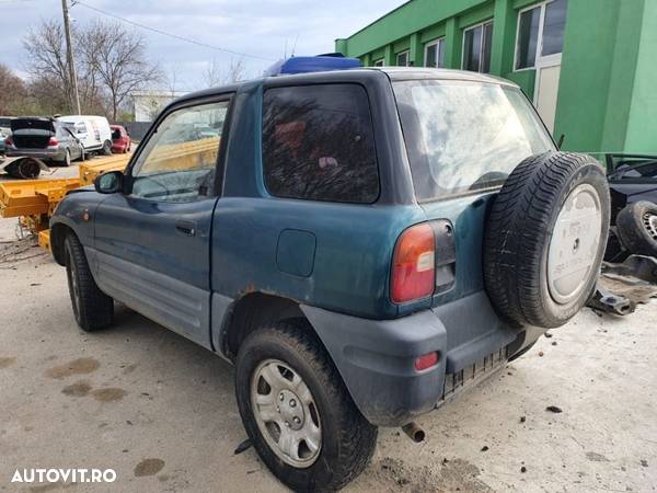 far stanga dreapta stop tripla lampa oglinda parasolar Toyota Rav 4 motor 2.0 benzina dezmembrez - 4