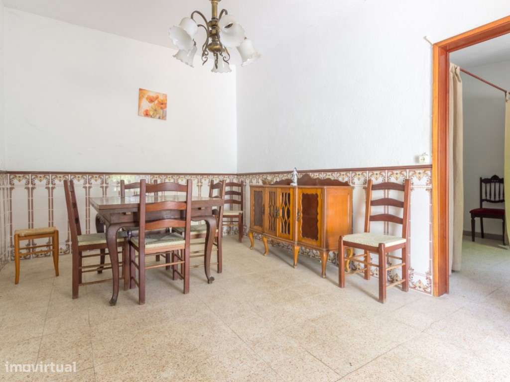 Moradia Isolada T3 - Sobreda - Oportunidade-9