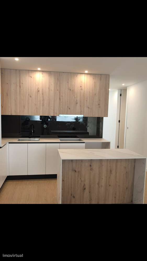 Apartamento T2+1 novo - Centro da cidade-16