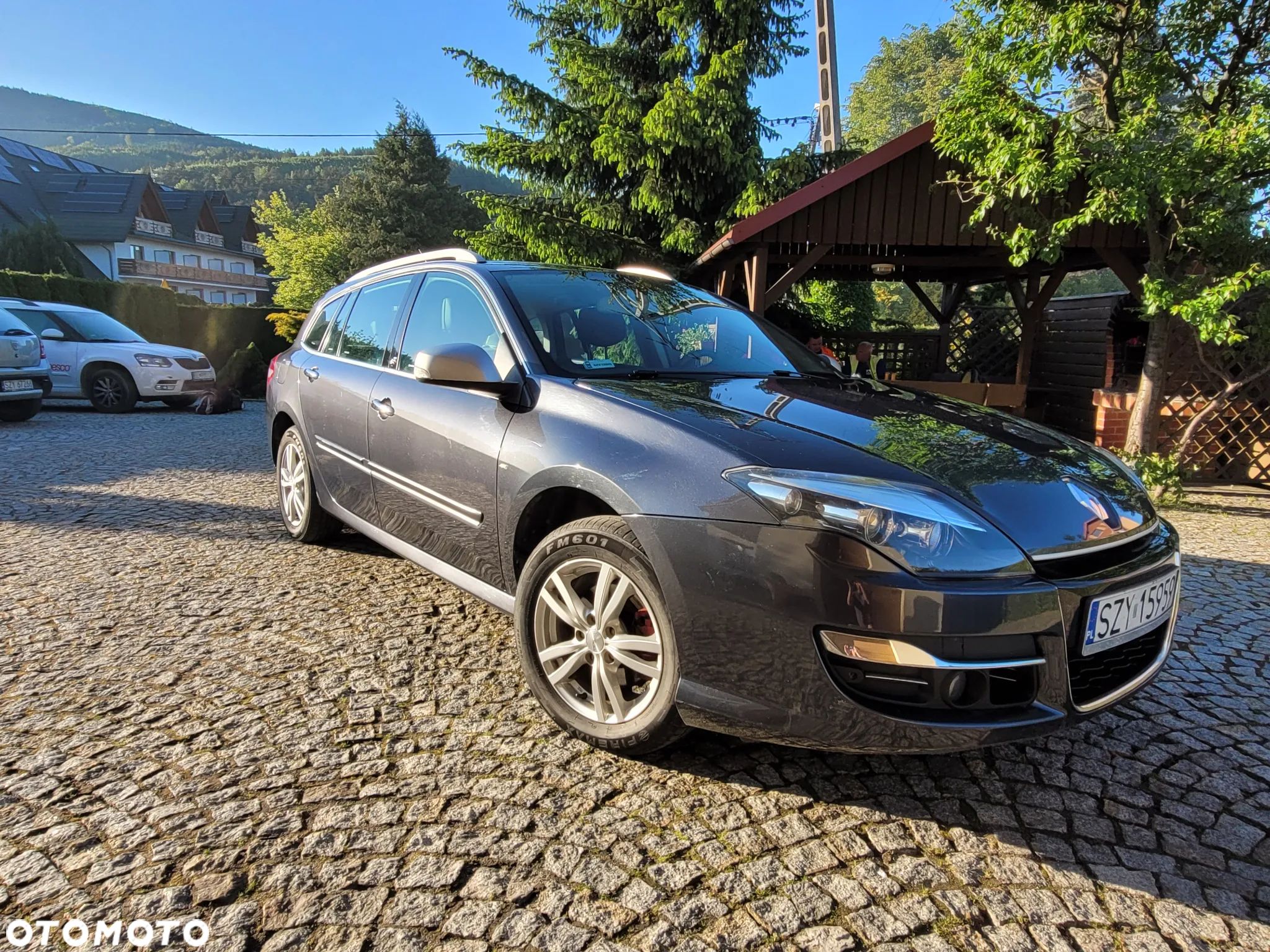 Renault Laguna - 1