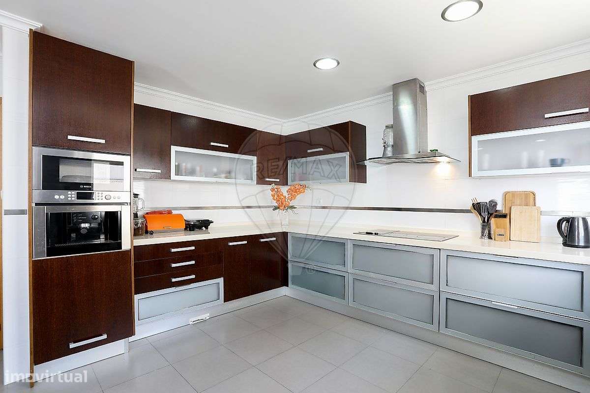 Moradia T5 para venda-13