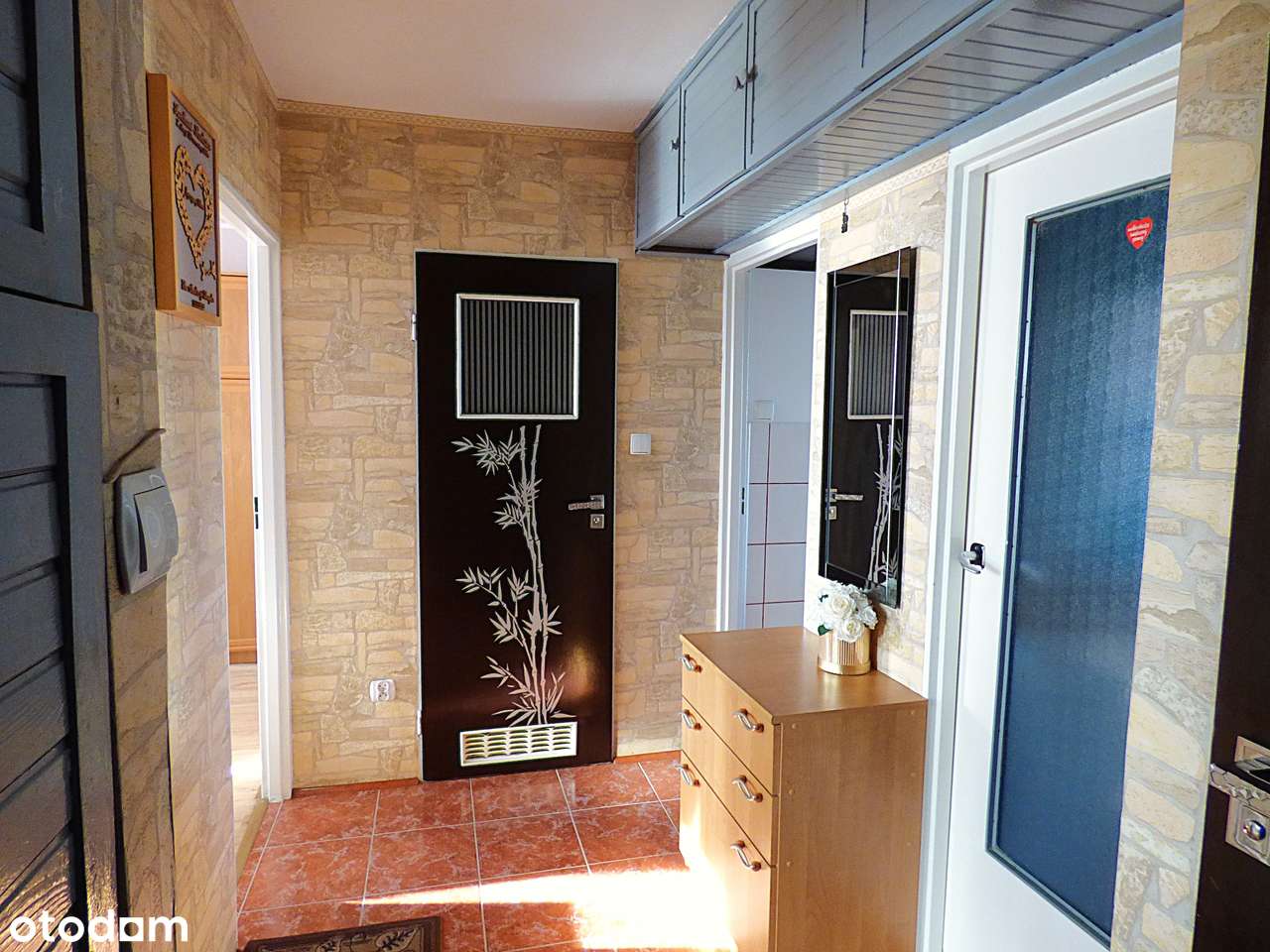 Przestronne 3 pokoje w bloku z balkonem of.2524M-13