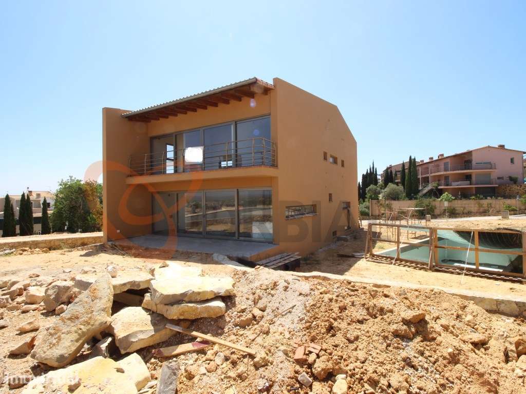 Excelente Moradia para venda no Algoz com 4 quartos e piscina - Grande imagem: 5/6