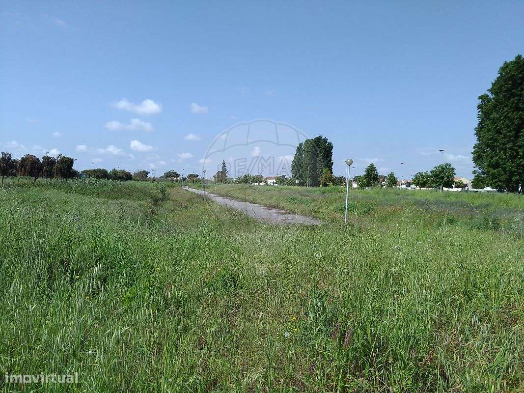 Terreno  para venda - Grande imagem: 2/15