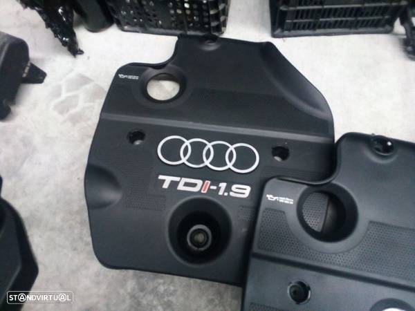 Tampa de motor Audi A3 Ref: 038103935 - 4