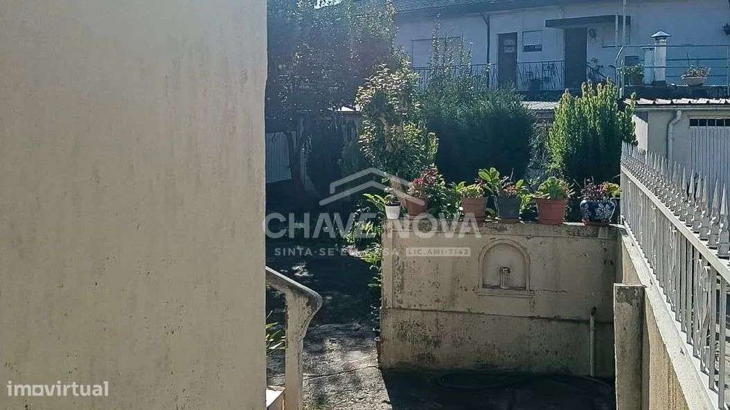 Moradia T2 em Pedroso - Grande imagem: 3/25