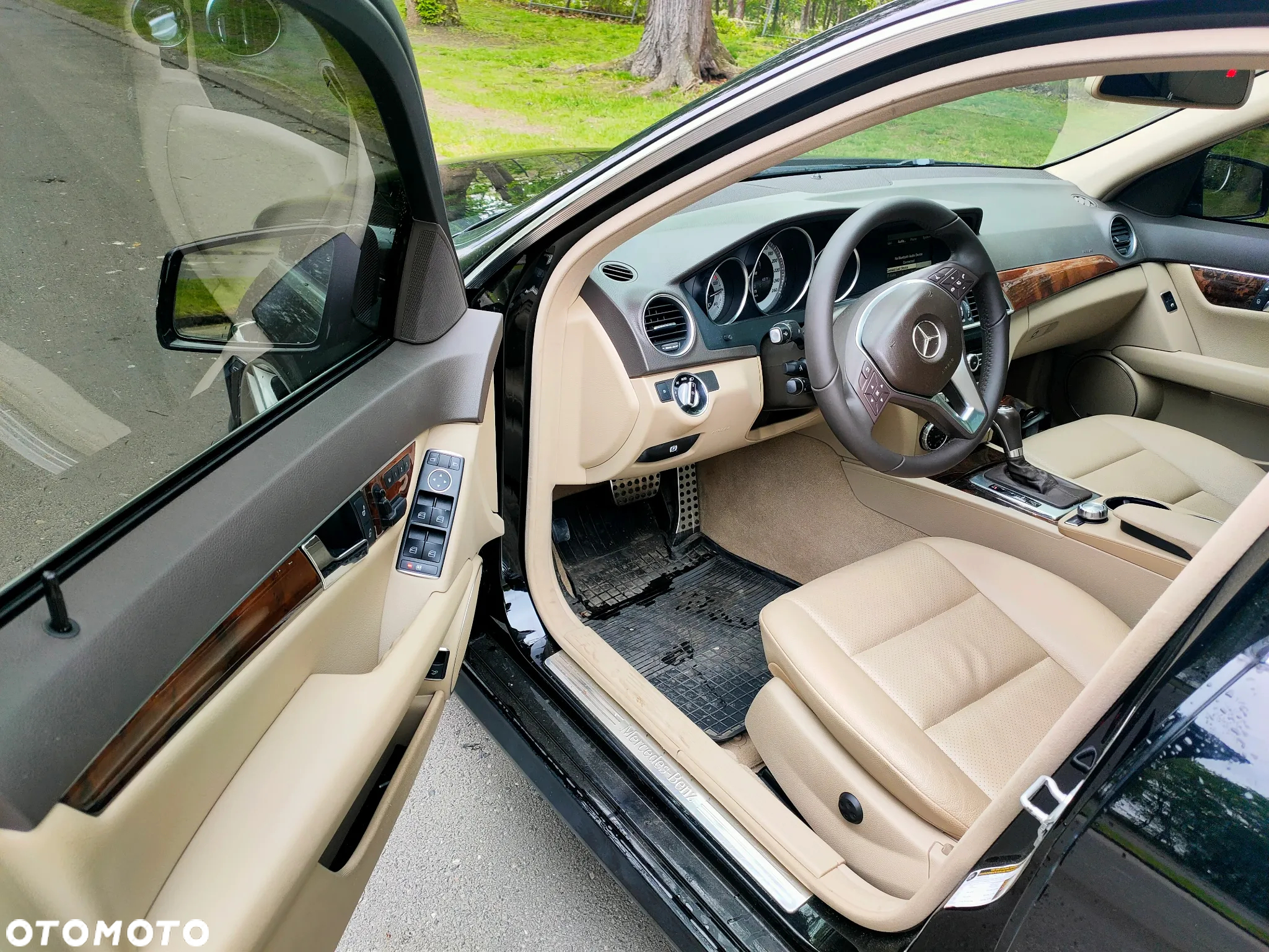 Mercedes-Benz Klasa C 250 7G-TRONIC Avantgarde Edition - 12