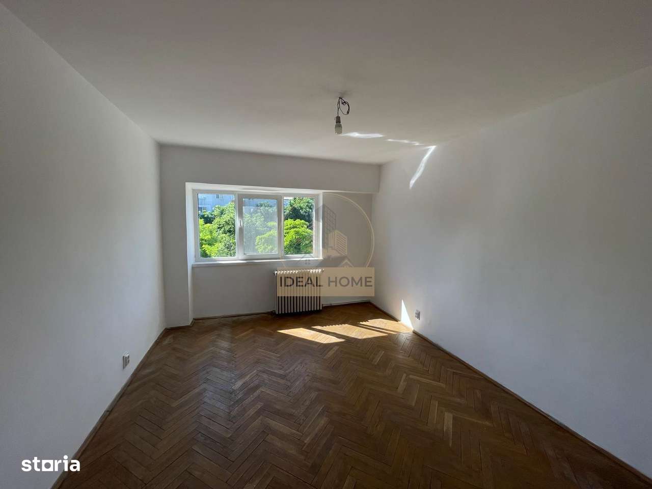 4 camere - etajul 2 - 86mp -izolat - bloc din 1980 - Imagine principală: 3/11
