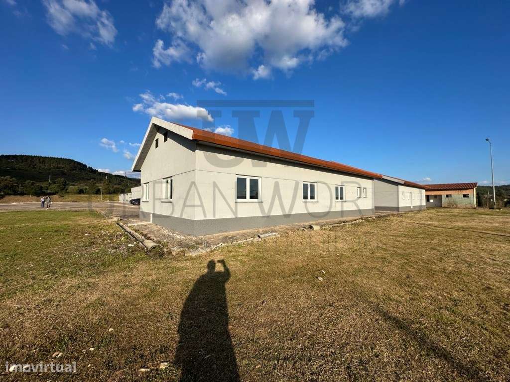 Armazém Industrial - como novo , Abrantes, Santarém 1.867 m² mais L...-26