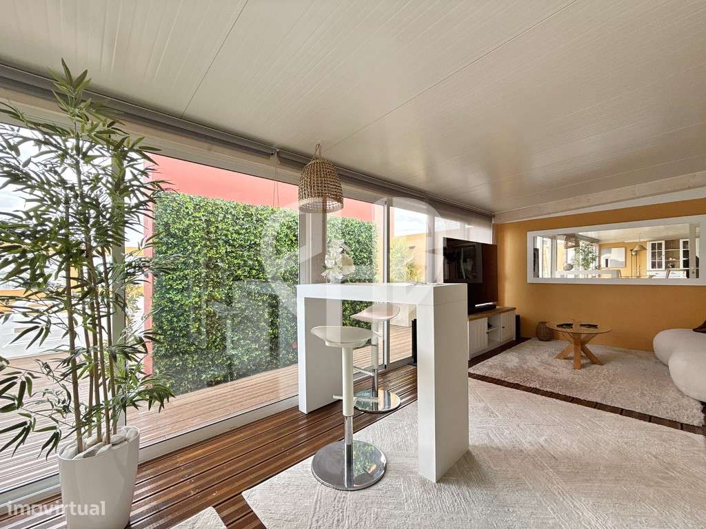 Apartamento T3+1 Duplex C/Terraço 250m2 // Condominio-51