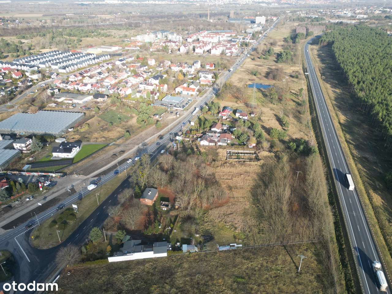 Działka inwestycyjna w świetnej lokalizacji!-11