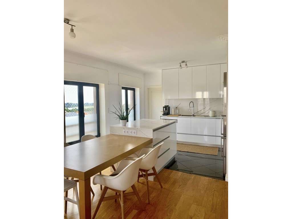 T4+1 recuado - c/ terraço - Boavista / Pinheiro Manso - Grande imagem: 4/24