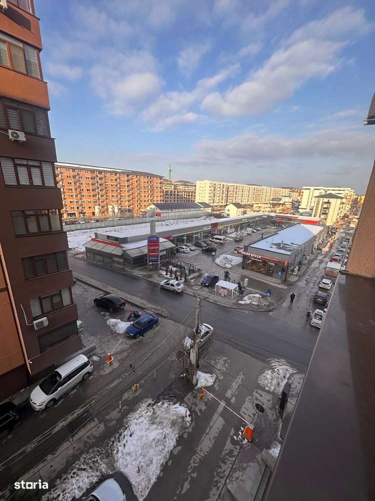 Garsoniera cu balcon și lift, Militari Residence-17