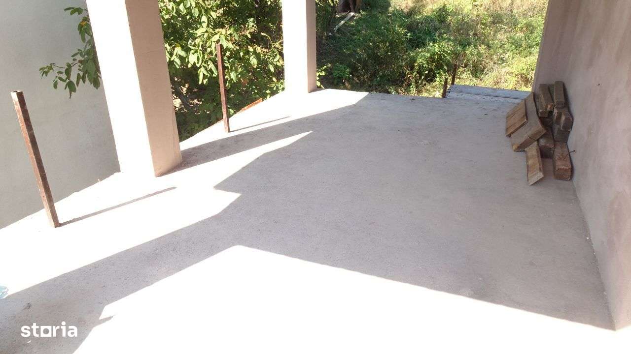 Vand apartament 3 camere Deva, in Vila cu 3 ap etaj 2 + 250 mp teren - Imagine principală: 2/18