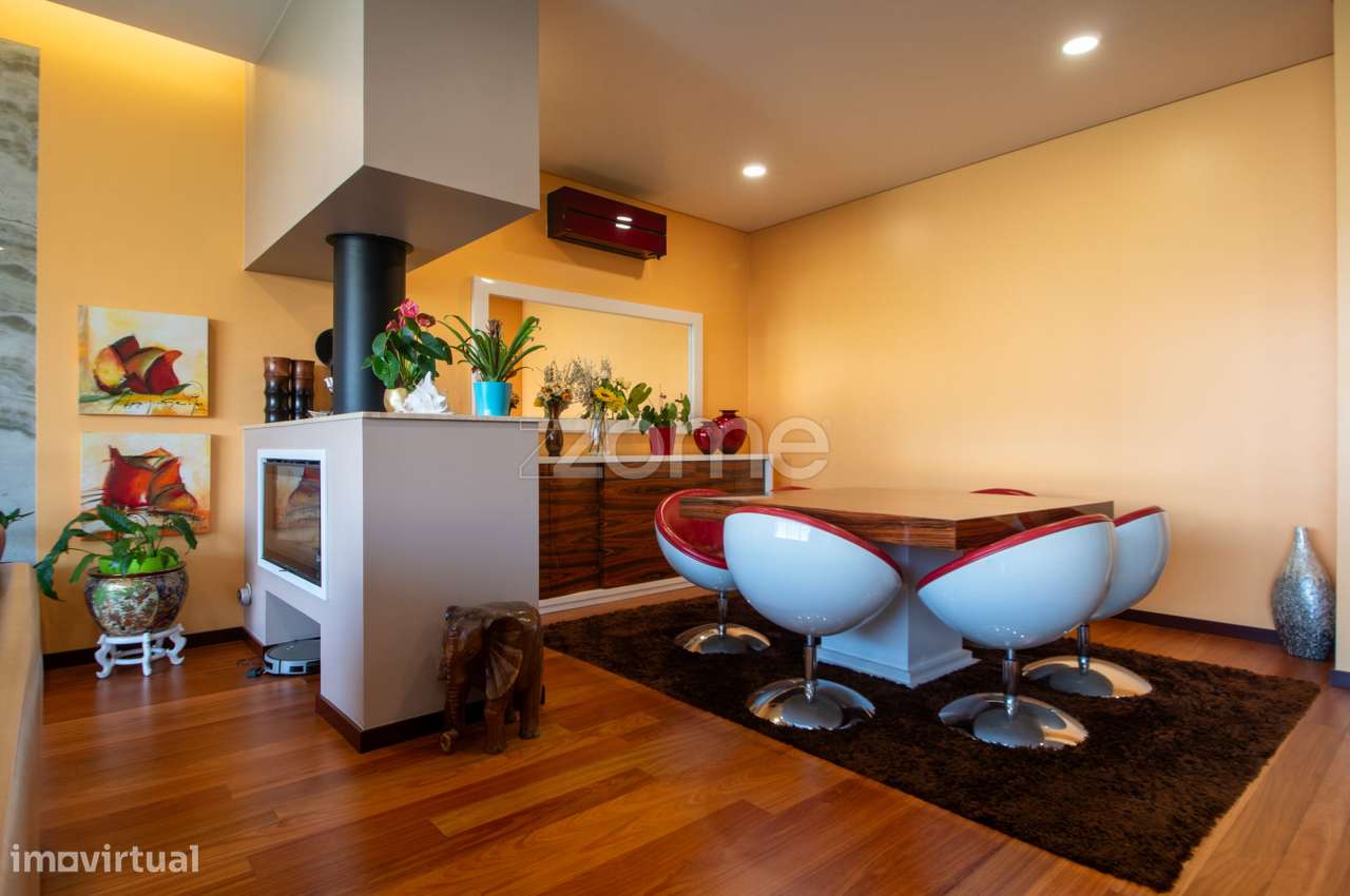 Moradia T4 com Piscina e Jardim | Ermesinde - Grande imagem: 5/44