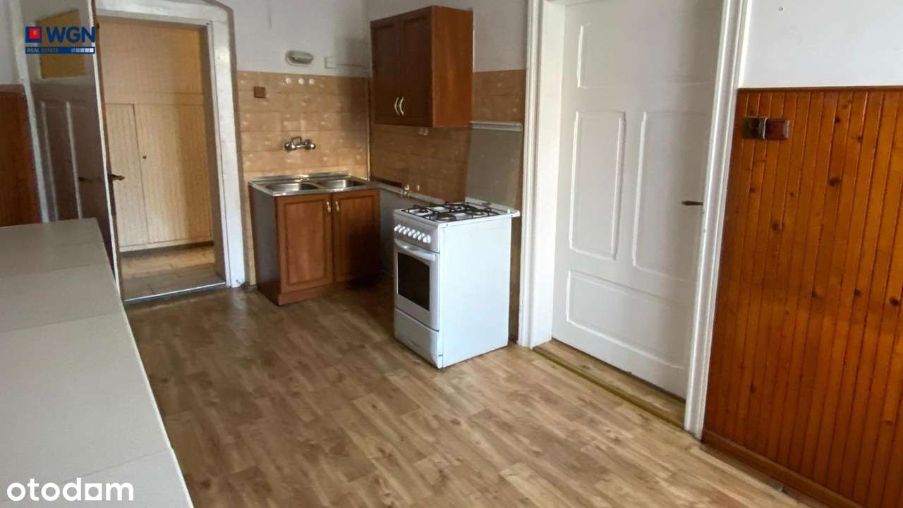 Na sprzedaż dwupokojowe mieszkanie w kamienicy na parterze w Kłodzku.-5