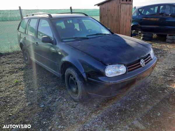 Dezmembrez VW Golf 4 - 1