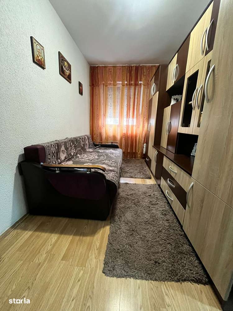 Apartament 2 camere zona Soarelui etajul 3-4