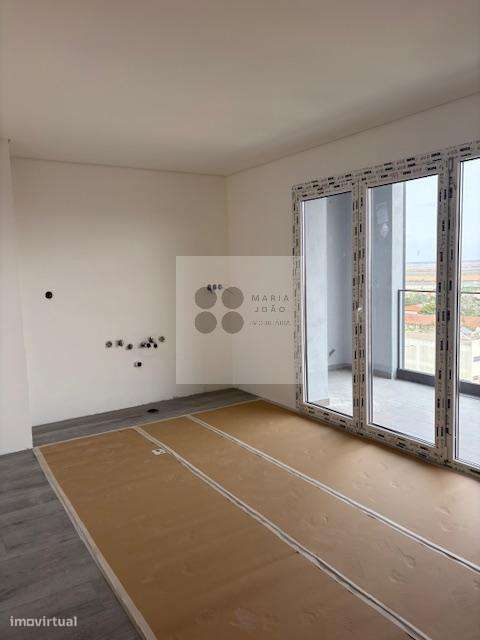 Apartamentos  NOVOS T2 e T3, Local MUITO Sossegado, Excelentes!-6