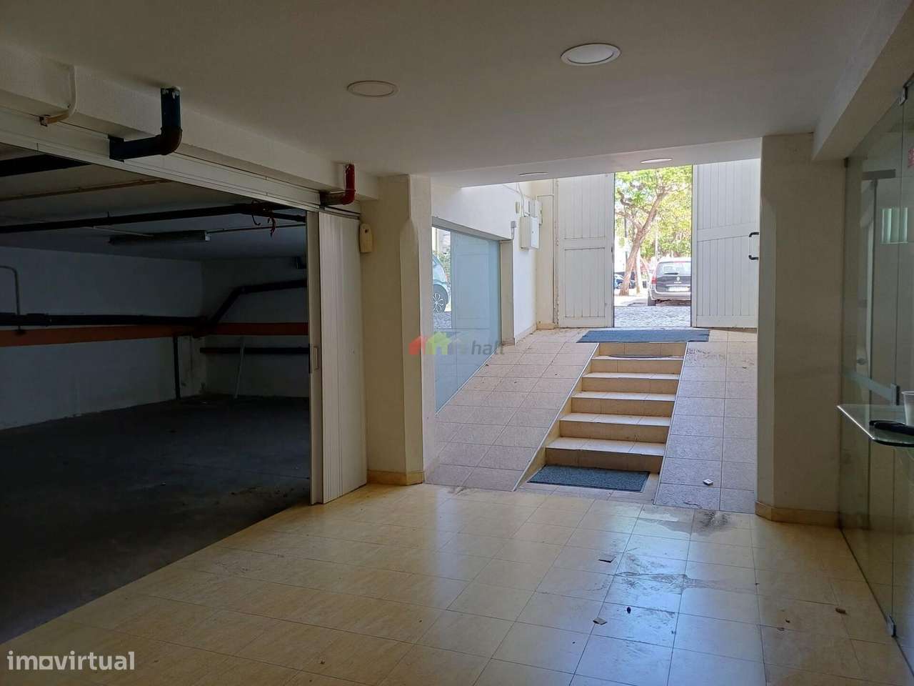 Garagem com 263 m2 no Bairro Afonso Costa - Setúbal-18