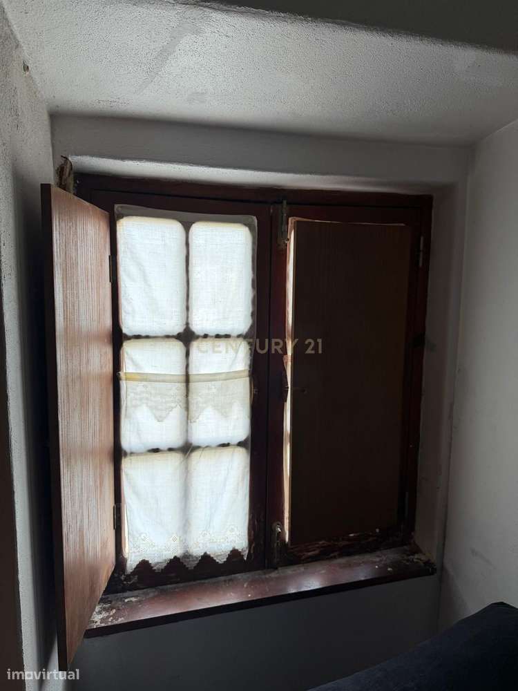 Encantadora Casa de Campo em Vale de Santarém-5