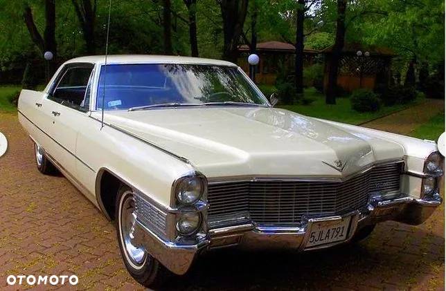 Cadillac Deville - 1