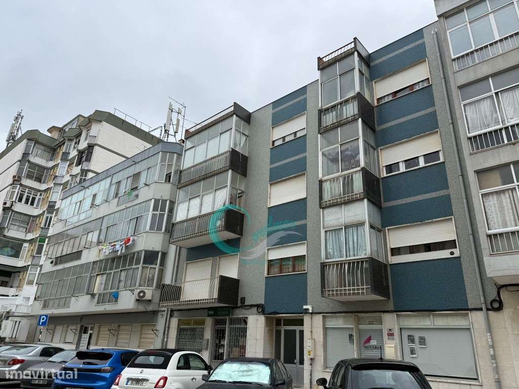 Apartamento T3 em Corroios Centro - Excelente Oportunidade de Inves... - Grande imagem: 2/17