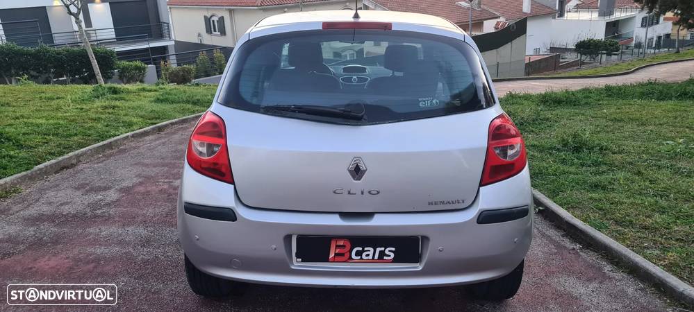 Renault Clio 1.2 16V Dynamique - 6