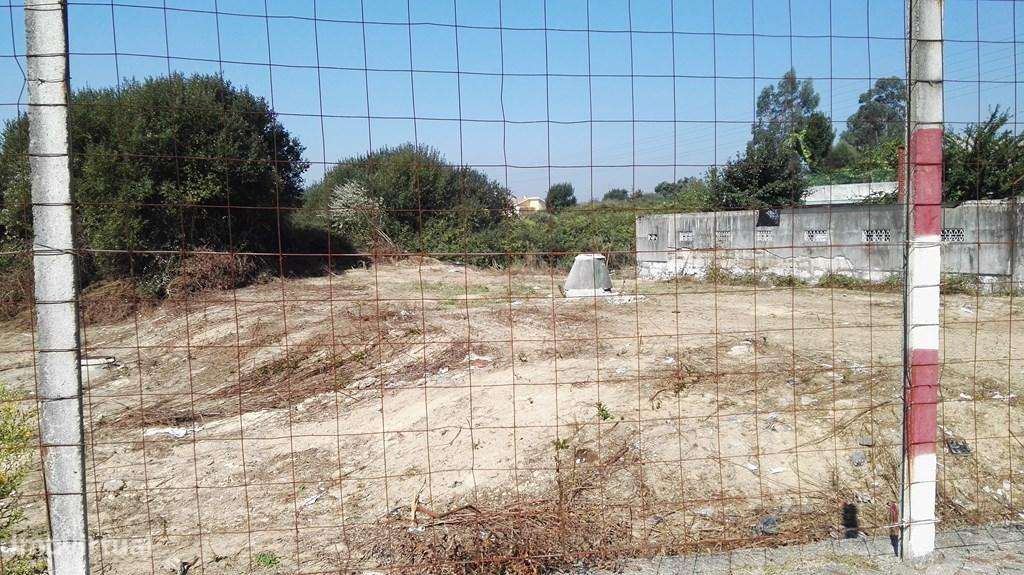 Terreno 19708 m² p/ habitação e comércio - Maia, Ermesinde, Alfena-3
