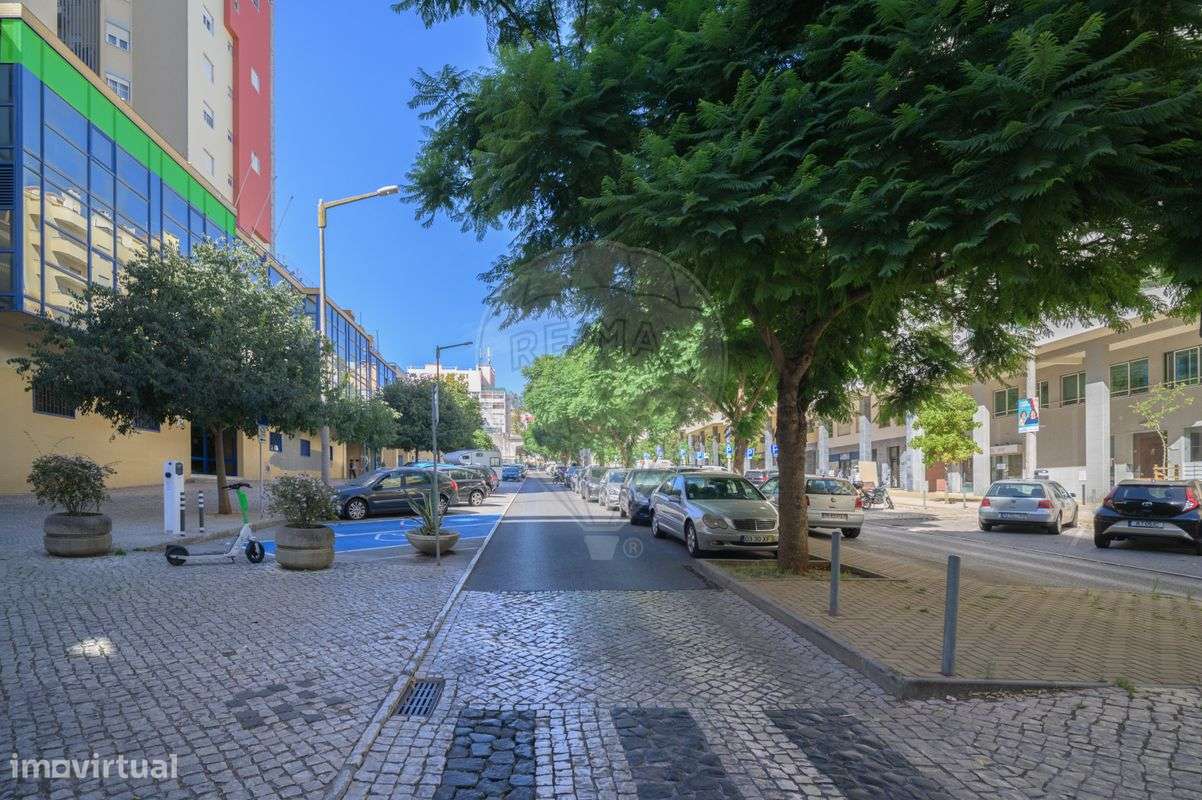 Escritório  para venda - Grande imagem: 3/25