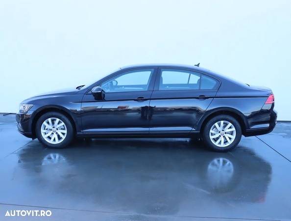 Volkswagen Passat 2.0 TDI DSG Trendline - 7