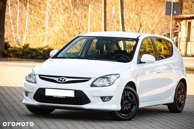 Hyundai I30 1.4 Base + World Cup - 2