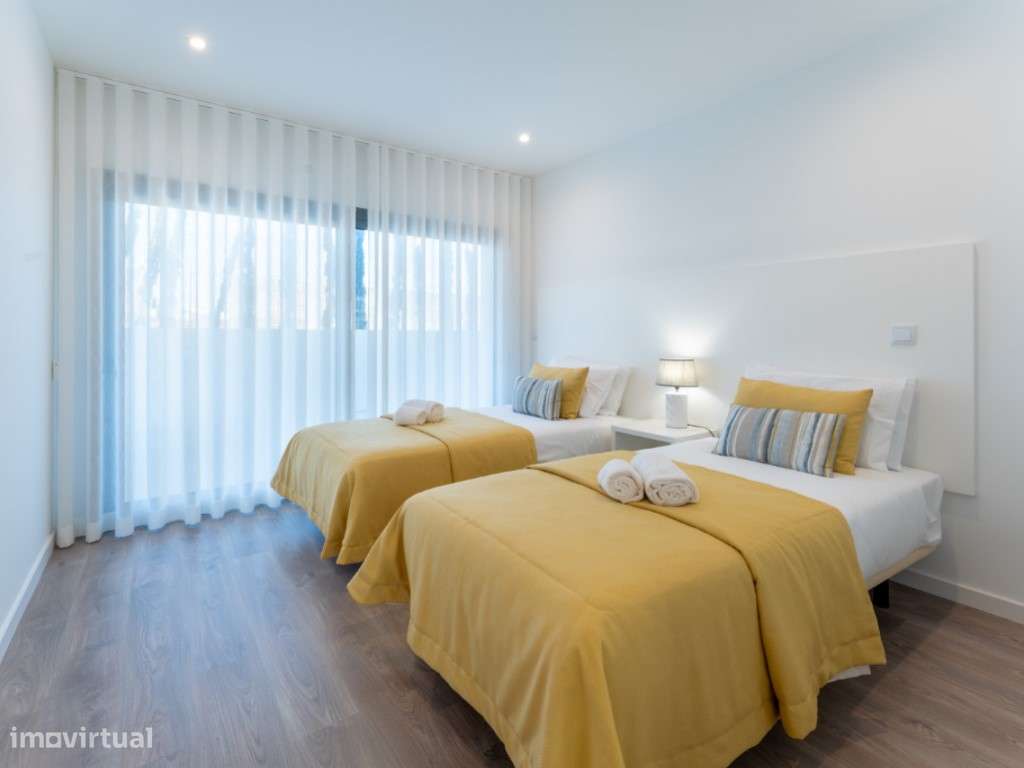 Apartamento T2 na Pederneira com piscina e Vista Mar-32