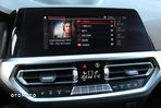 BMW Seria 3 318d Sport Line - 27