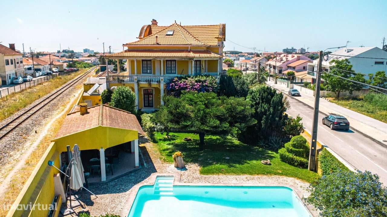 Moradia T9, Diferenciada, Classificada e Isolada, localizada em Esguei - Grande imagem: 3/60