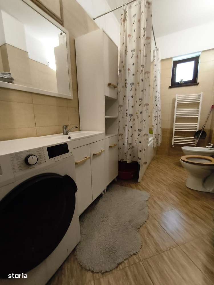 Apartament 2 camere Dec 58 mp+ loc de parcare Cug Capitol 92000 euro-4