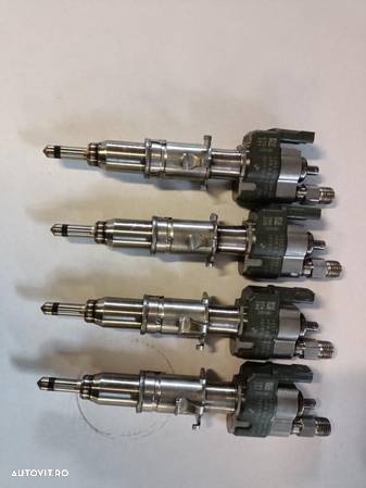 injector benzina BMW e87/e90 n43 cod 7589048 - 4