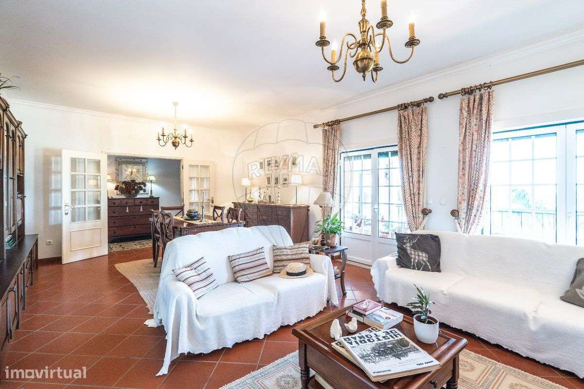 Moradia T6 para venda - Grande imagem: 3/45