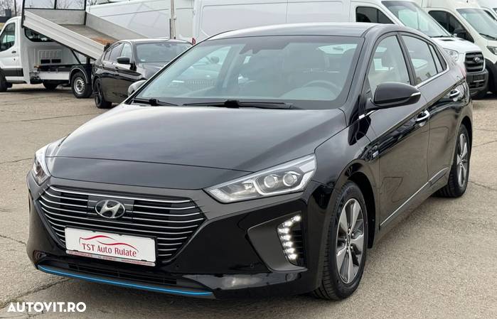 Hyundai IONIQ Plug-in-Hybrid 1.6 GDI Premium - 2