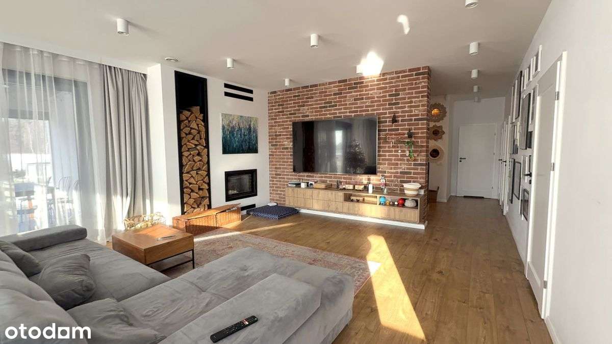 wolnostojący / las / cisza / fotowoltaika / klimat-0