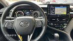 Toyota Camry - 16